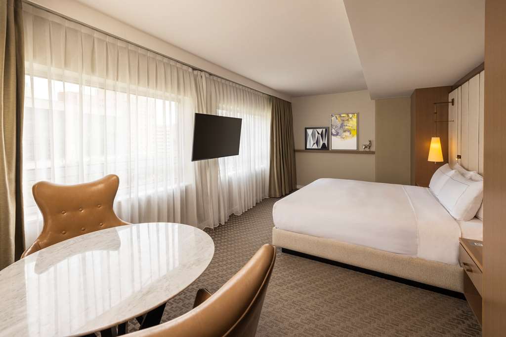 The Statler Dallas, Curio Collection by Hilton, dog-friendly hotel, photo 2