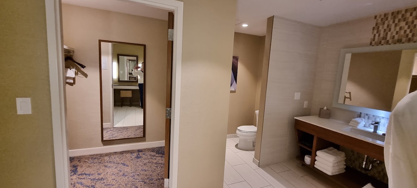 The Westin Dallas Downtown, dog-friendly hotel, photo 4