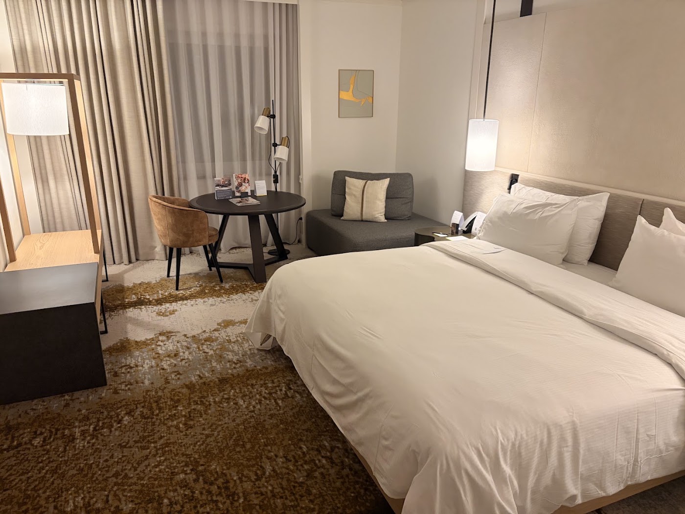 The Westin Grand Frankfurt, dog-friendly hotel, photo 2