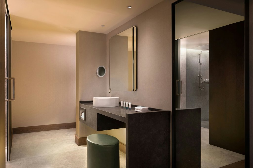 The Westin London City, dog-friendly hotel, photo 4