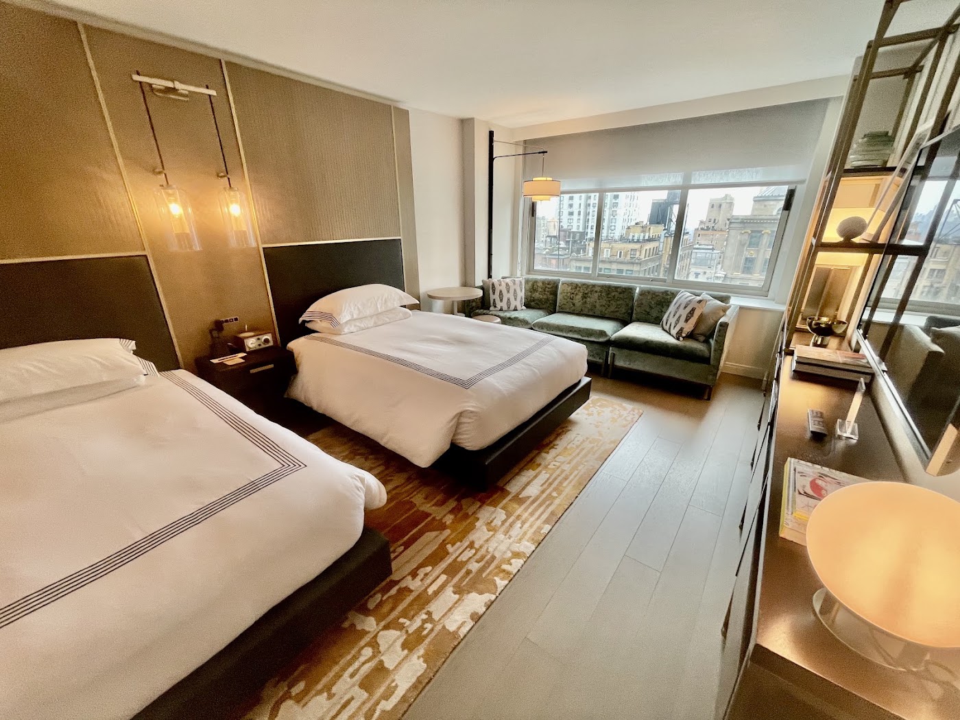 Thompson Central Park New York, dog-friendly hotel, photo 2