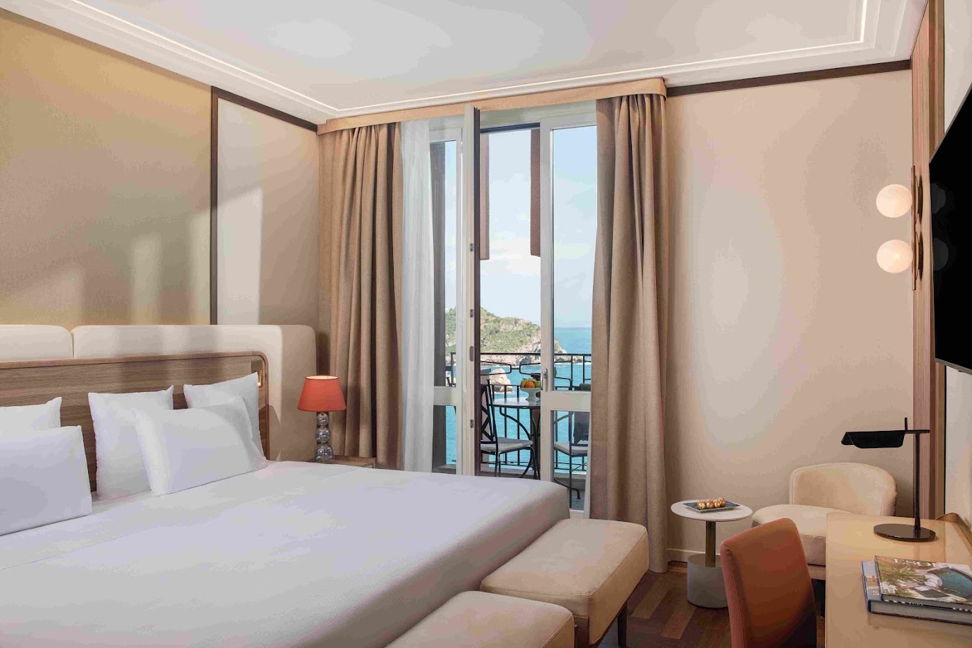 UNA Hotels Capotaormina, dog-friendly hotel, photo 2