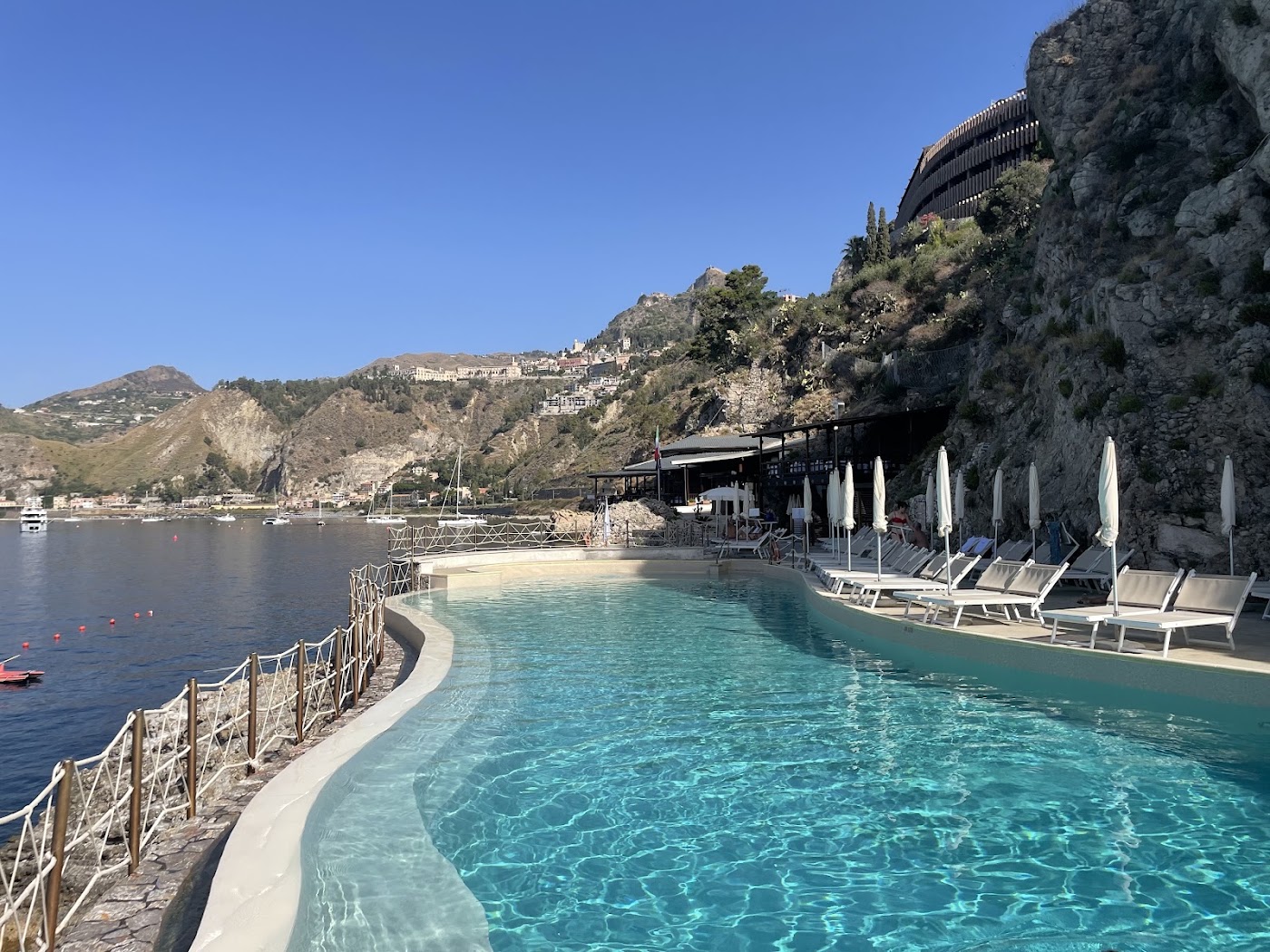 UNA Hotels Capotaormina, dog-friendly hotel, photo 3