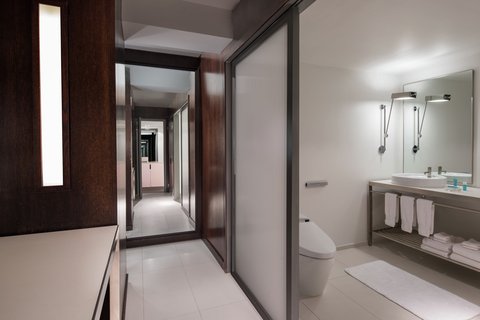 W New York Times Square, dog-friendly hotel, photo 3