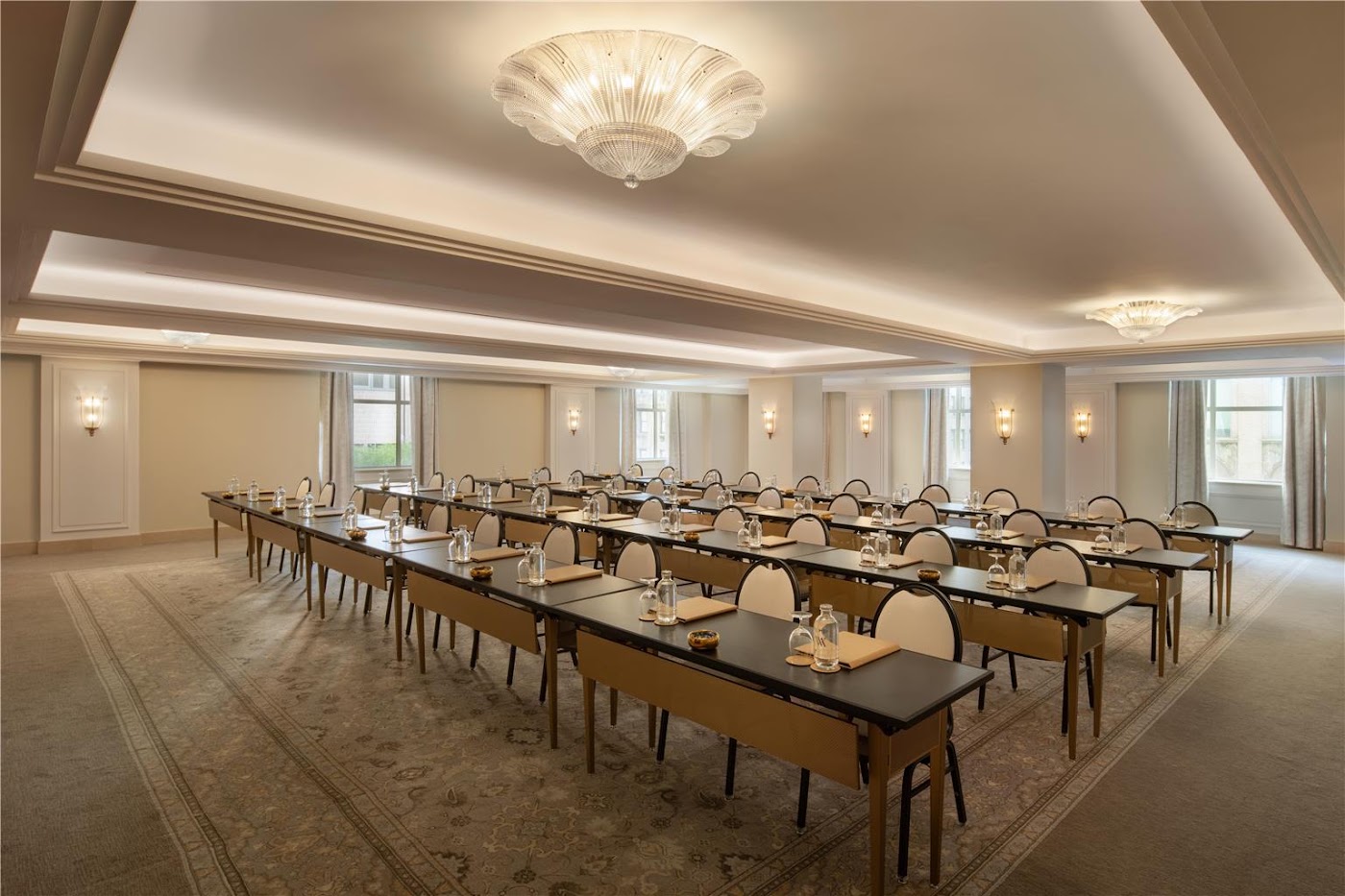 Waldorf Astoria New York, dog-friendly hotel, photo 4