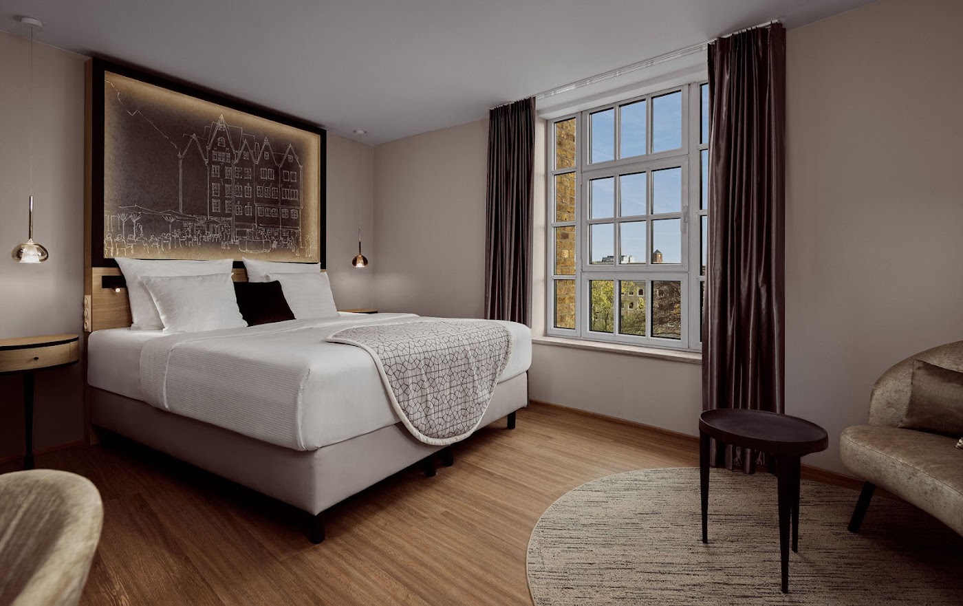 Wasserturm Hotel Cologne, Curio Collection by Hilton, dog-friendly hotel, photo 2